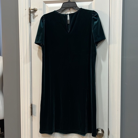 ANNEKLEIN VELVET DRESS EMERALD - Picture 4 of 8